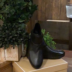 Fitflop Black Leather Ankle Boot